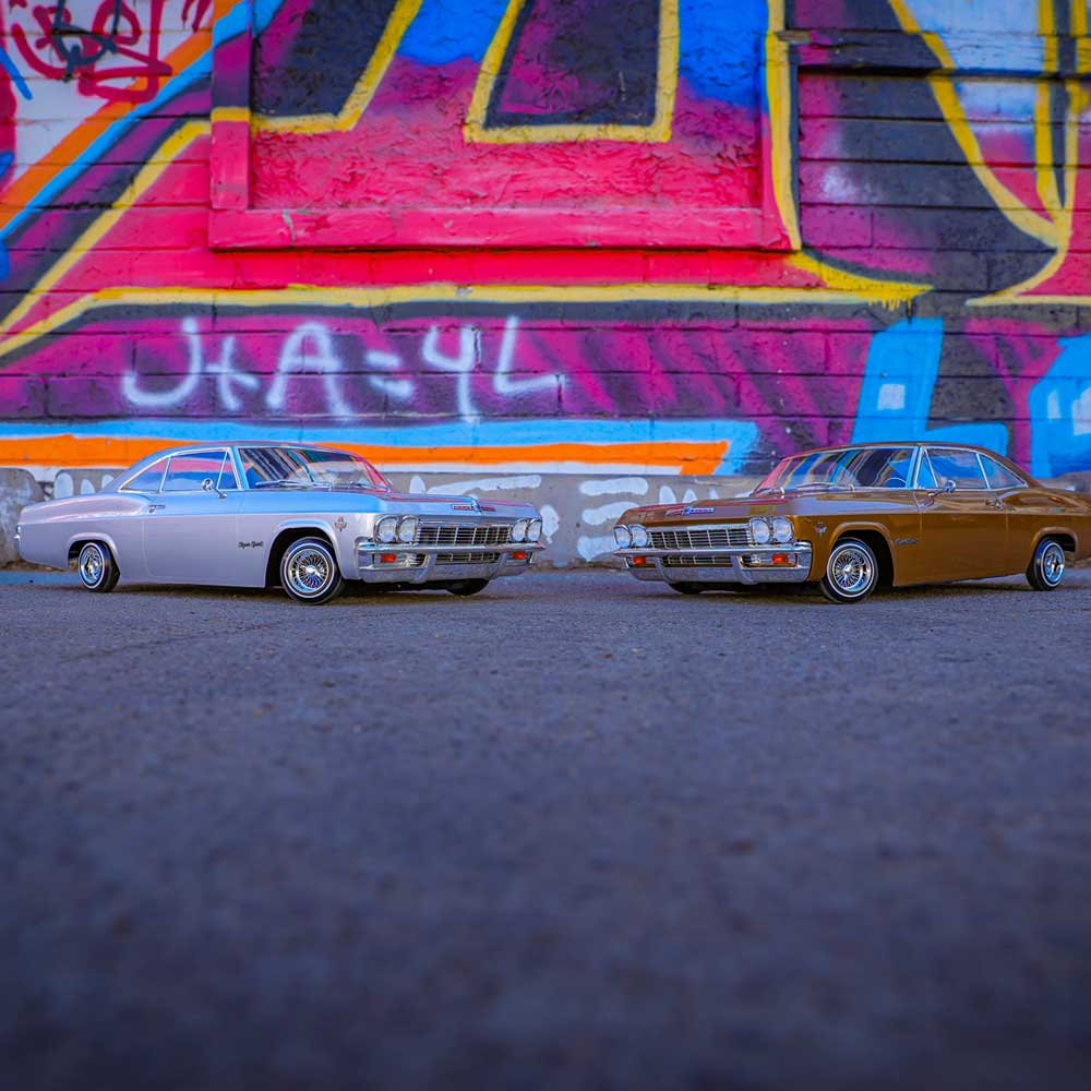 Redcat: SixtyFive RC Car - 1:10 1965 Chevrolet Impala Hopping Lowrider (Multiple Colors Available) Redcat