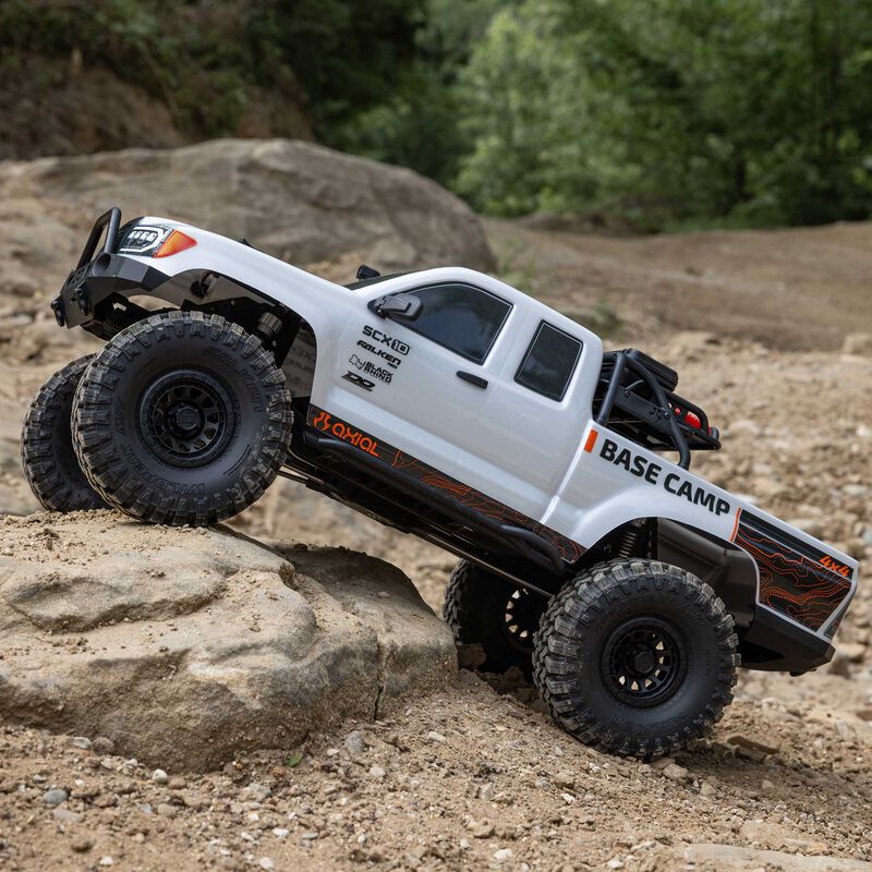 Axial: 1/10 SCX10 III Base Camp 4X4 RTR Brushed Rock Crawler (AXI-1375T) Horizon Hobby