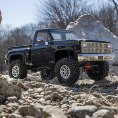 Axial 1/10 SCX10 III Base Camp 1982 Chevy K10 4X4 RTR, (AXI03030T2) Horizon Hobby