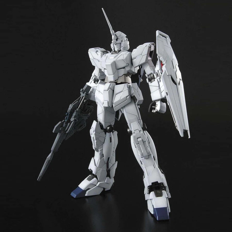 Bandai 1:100 MG Unicorn Gundam (BAN2091000) Hobby Tyme