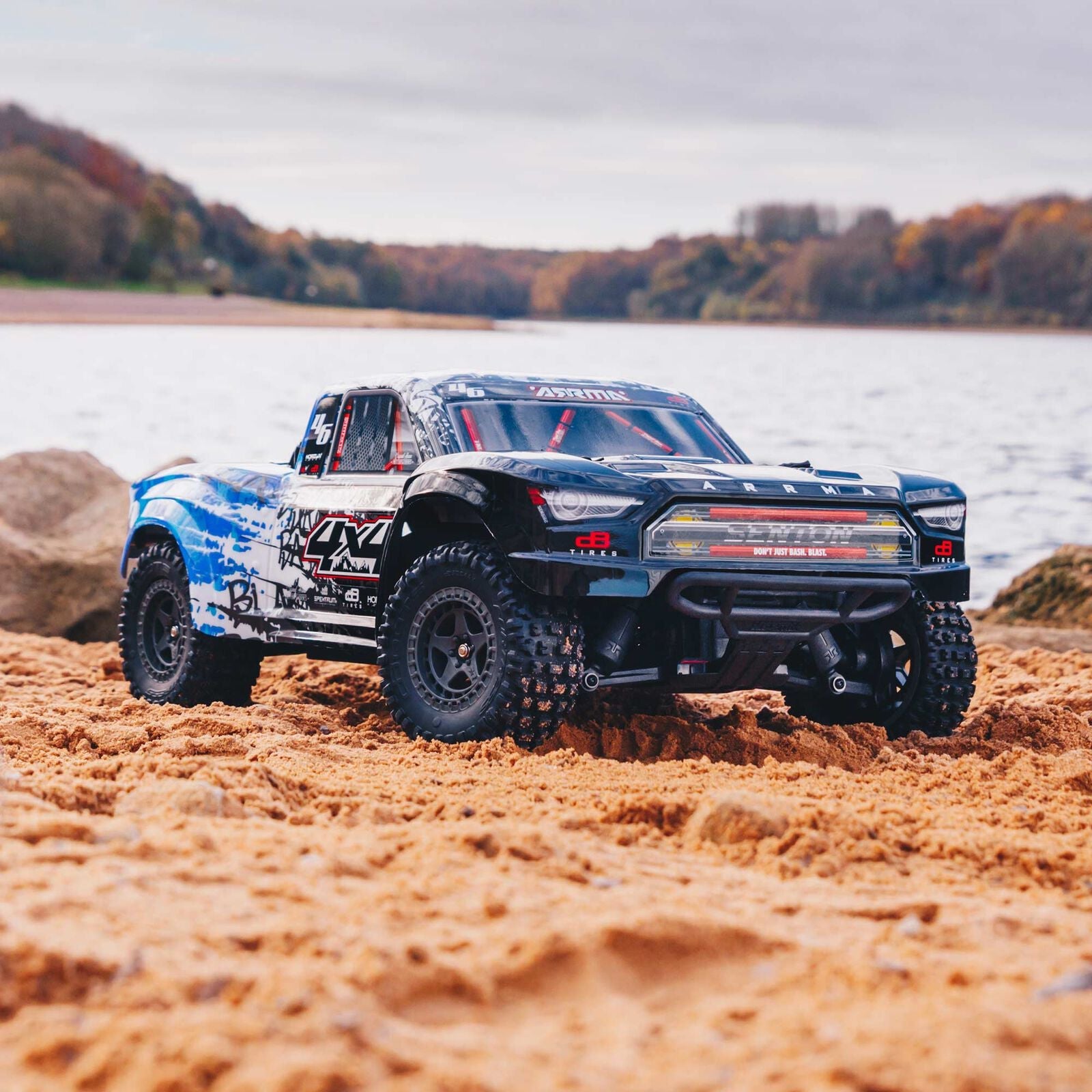 ARRMA 1/10 Senton 4X4 V3 3S BLX Brushless Short Course Truck RTR (ARA4303V3) Horizon Hobby