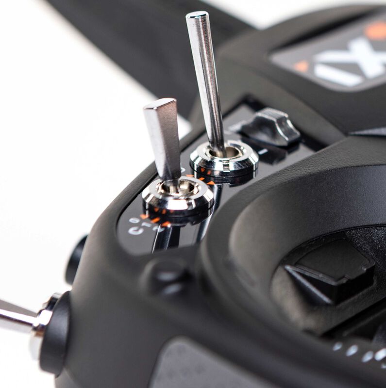 Spektrum iX14 14 Channel DSMX Transmitter Only (SPMR14000) Horizon Hobby