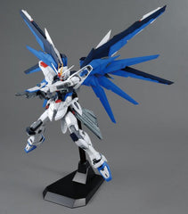 Bandai 1:100 MG Freedom Gundam 2.0 (BAN2314532) Heartland Hobby