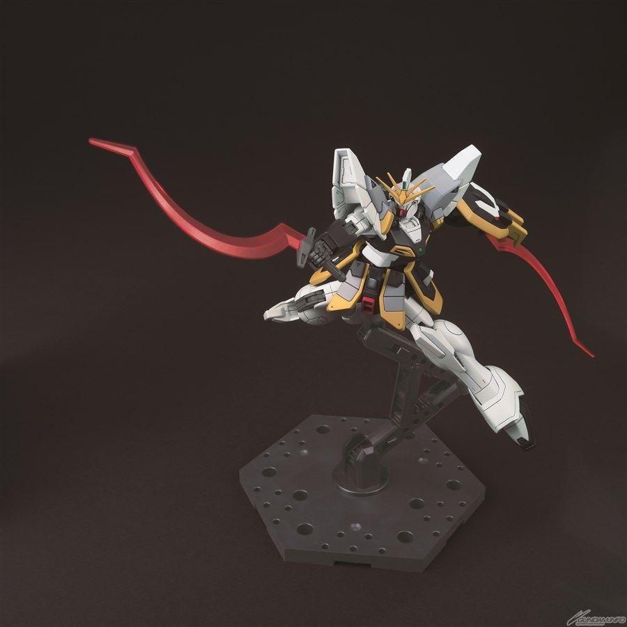Bandai 1:144 HGAC #228 Gundam Sandrock (BAN2471952) Hobby Tyme