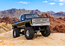 Traxxas TRX-4M High Trail™ Edition Scale and Trail™ Crawler with Chevrolet® K10 pickup body: 1/18 scale 4X4 trail truck (97064-1)