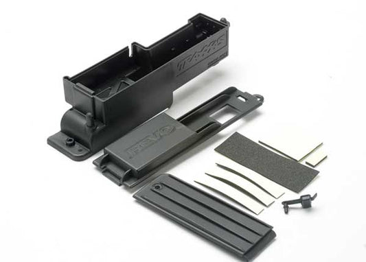Traxxas Electronics Box, Right/ Box Cover/ Charge Jack Plug (rubber) (5324)