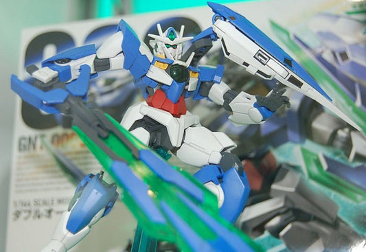 Gundam Qan Bandai