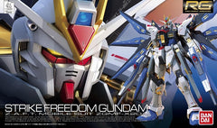 Strike Freedom Gundam Z.A.F.T. Mobile Suit ZGMF-X20A 1/144 Scale
