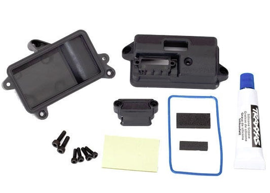 Traxxas Box, Receiver (sealed)/ Foam Pad/ 2.5x8mm CS (4)/ 3x10mm CS (2) (6724)