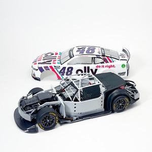 Salvino's JR Models 1/24 Hendrick Motorsports Alex Bowman 2022 Camaro Plastic Model Car Kit (SJMHMC2022ABP)
